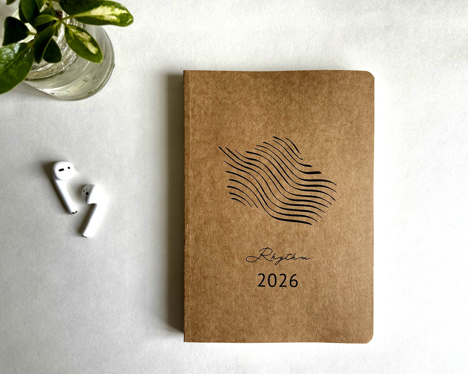 The 2025 Dated Weekly Planner - Decluttercat
